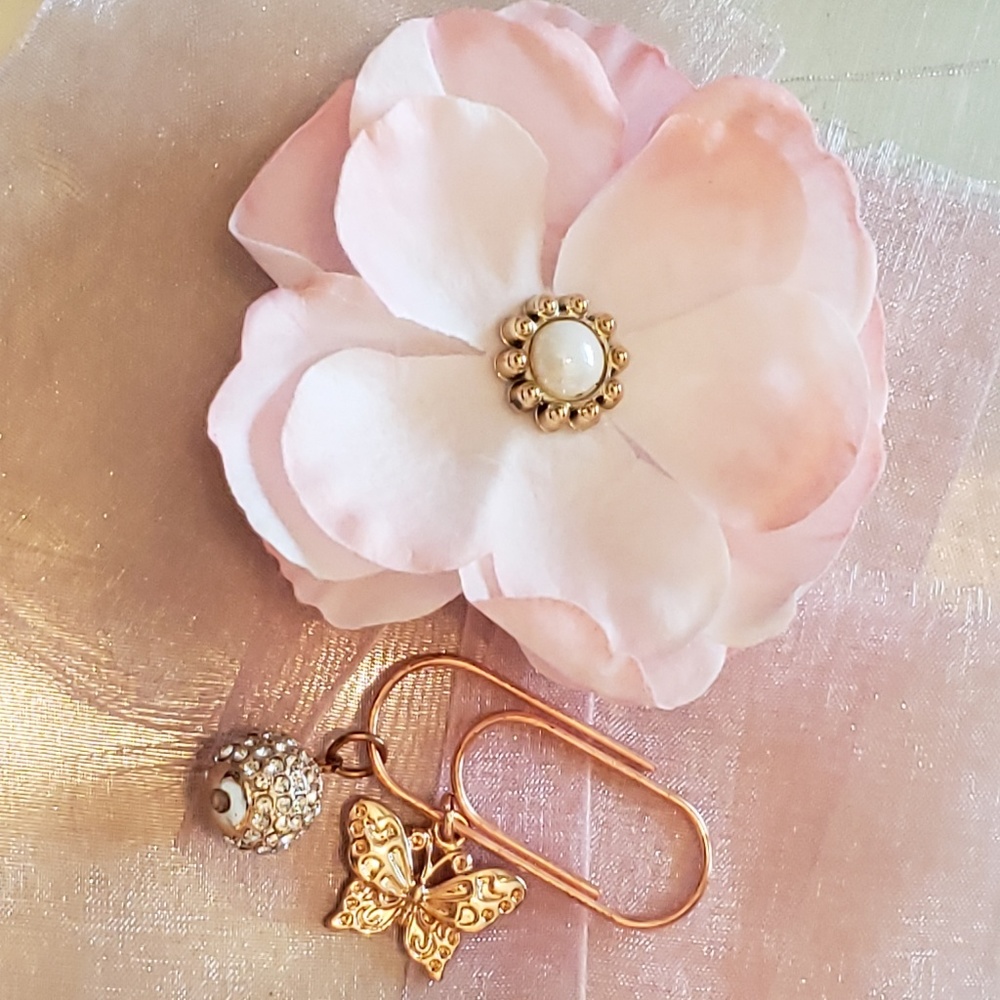 Paper clip, planner, office supplies